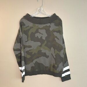 Hem & Thread Women's Olive Knit Sweater Size Medium